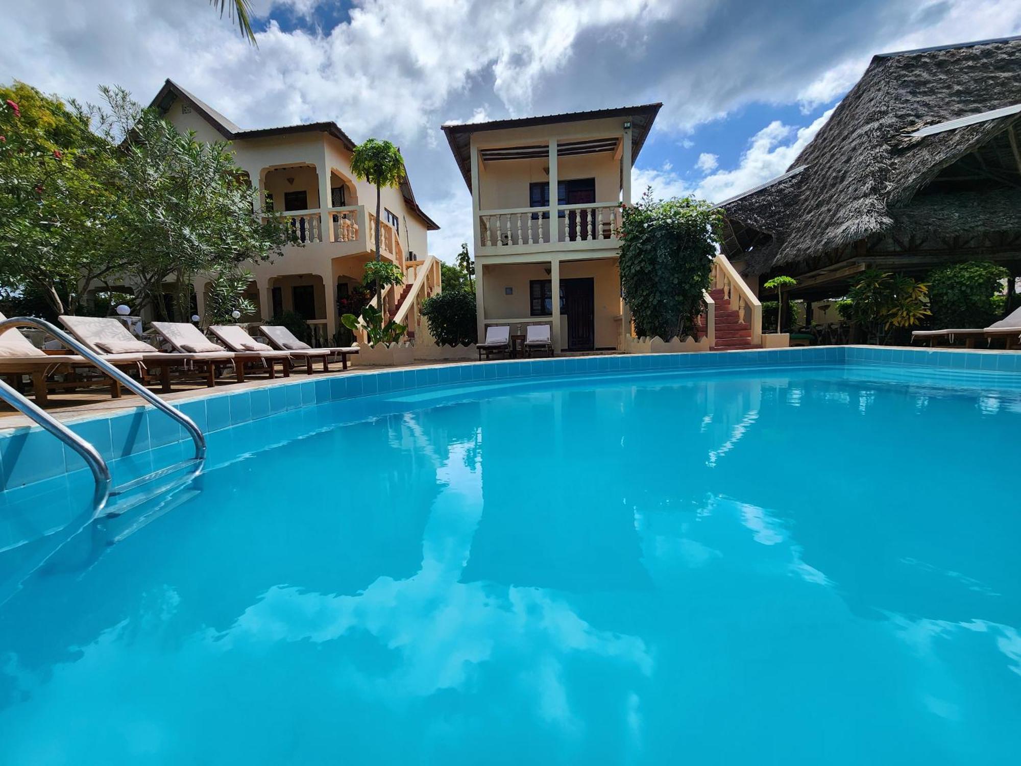 Seagull Nungwi Resort Екстер'єр фото